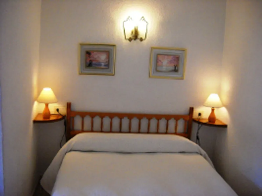 Habitación doble número 4 con vistas a la montaña