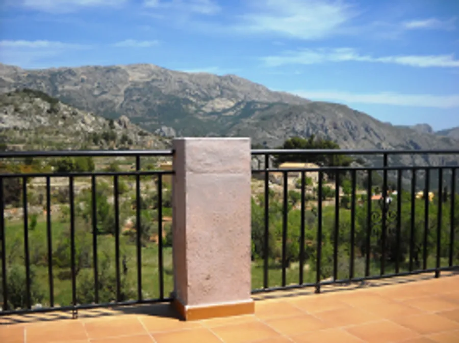 Habitación con vistas a la montaña