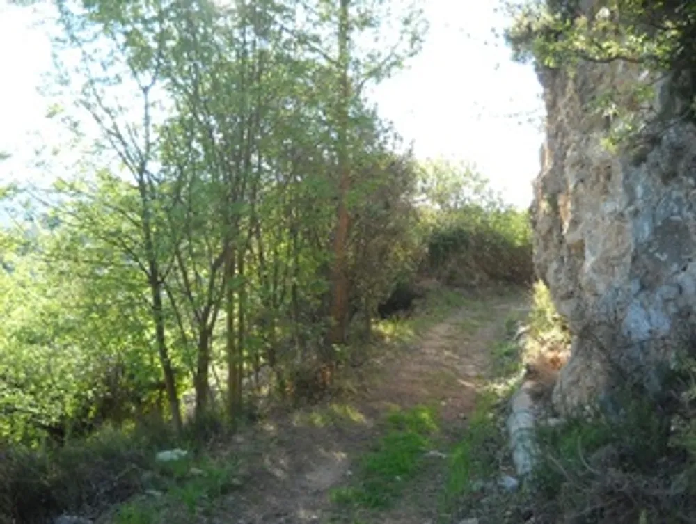 Ruta de senderismo hacia el Castellet de Confrides